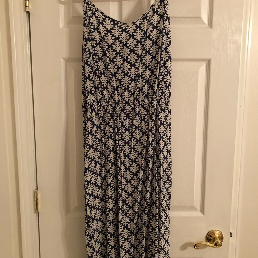 Navy blue pattern tank dress